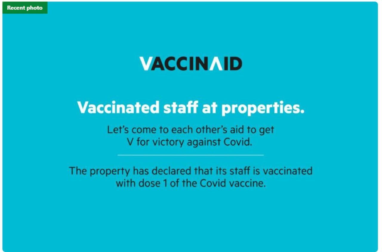 Vaccinated Staff - Oyo 3919 Karmila Syariah Guest House บาลิกปาปัน ภายนอก รูปภาพ